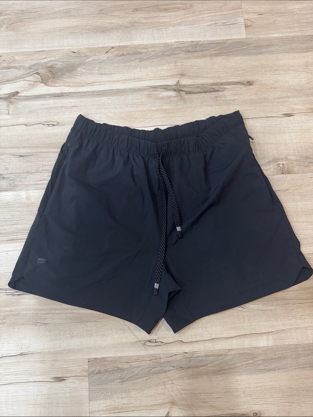 Mens Fabletics 5 inch The One Short Unlined sz. L